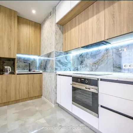 Apartment Novyi Bereh - 500 м до моря Odessa